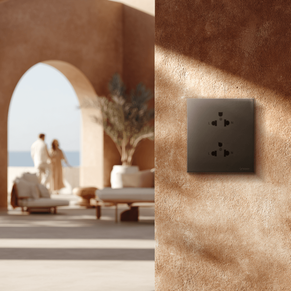 ชุดเต้ารับคู่ 3 ขา 2 ช่อง GONEO รุ่น PIANO G27-Z233-ZBK สีดำ ขากลมแบน_4